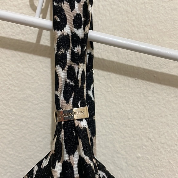 Calvin Klein animal print 1- piece bathing suit - Picture 3 of 6